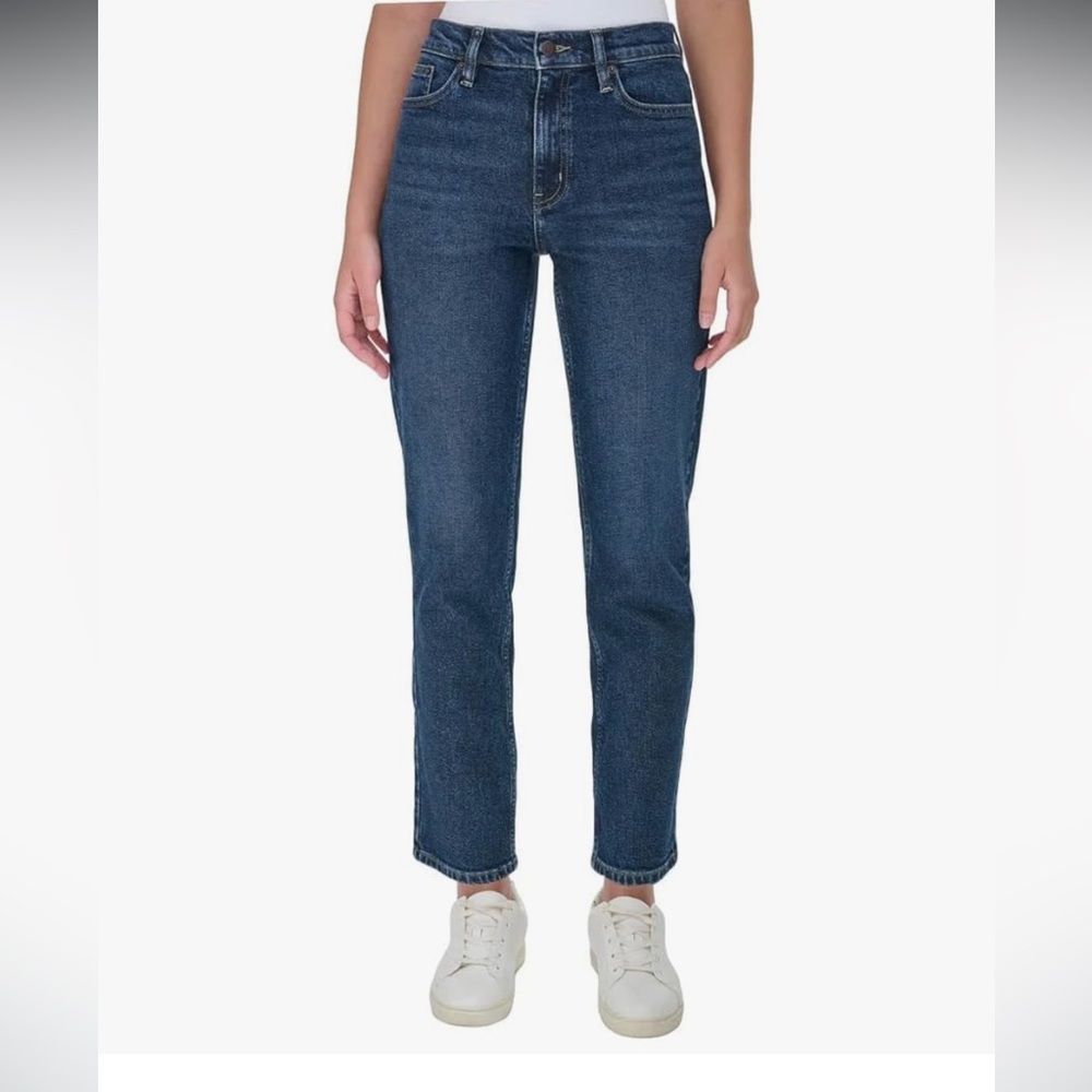 NWT. Calvin Klein Women High Rise Straight Leg Jean.